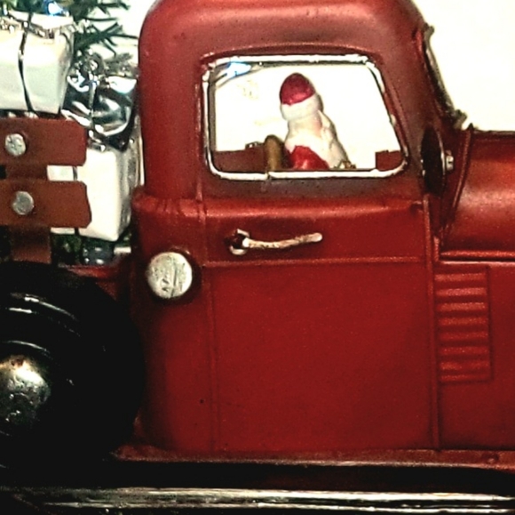 Winter Lighted Wreath Truck Santa Tree Tools - Picture 3 of 6